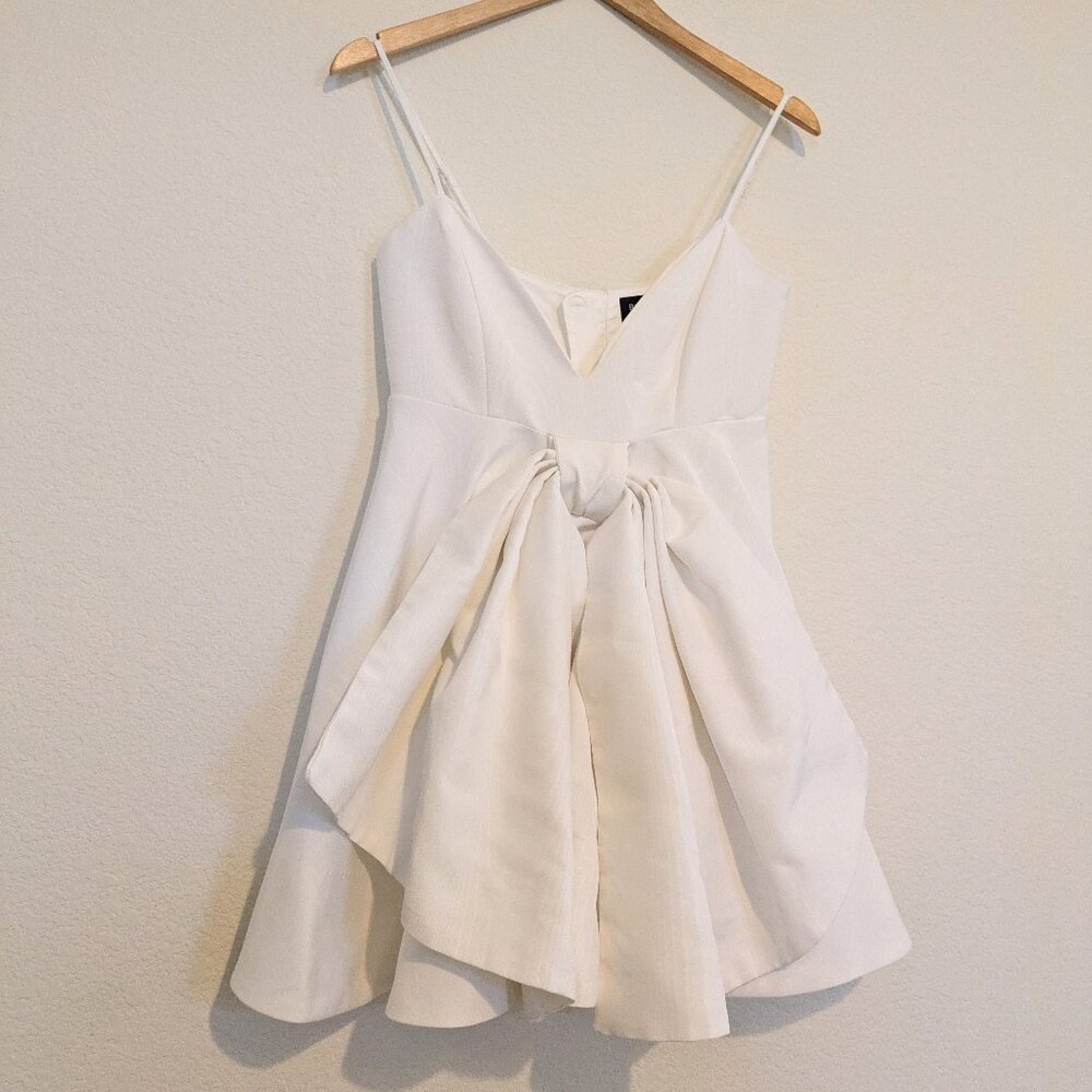 Bardot Annabelle Mini Dress w/Dramatic Bow & Plunge Front sz S 4 White